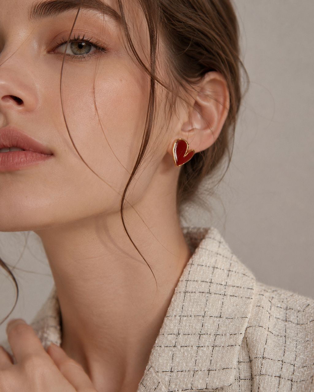 Amour Rouge Heart Stud Earrings