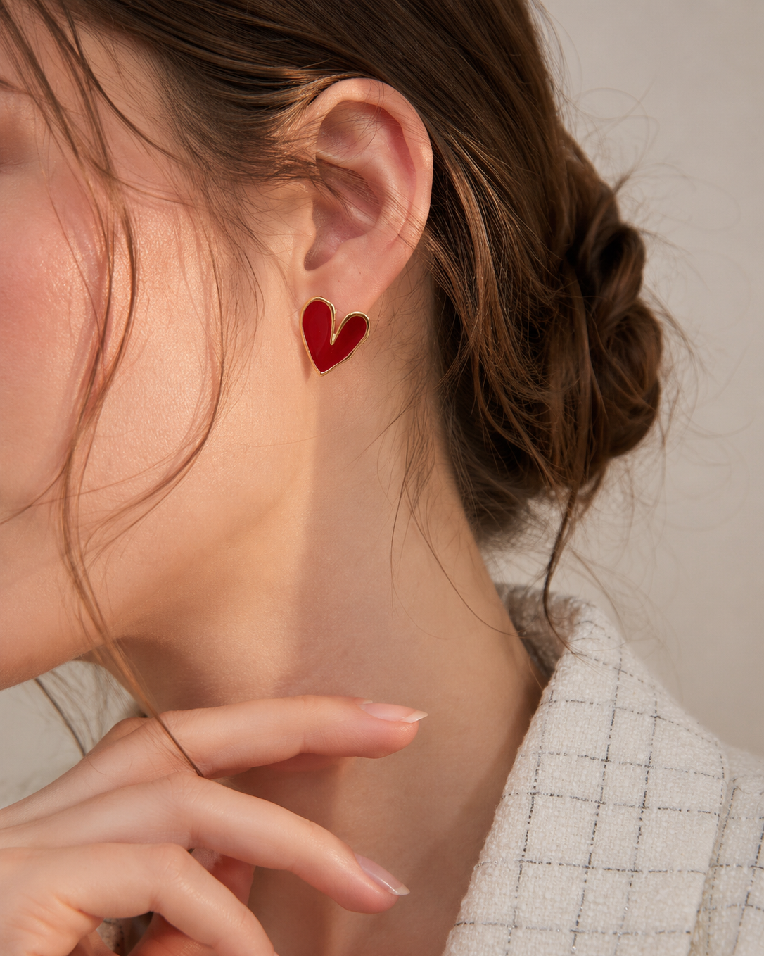 Amour Rouge Heart Stud Earrings