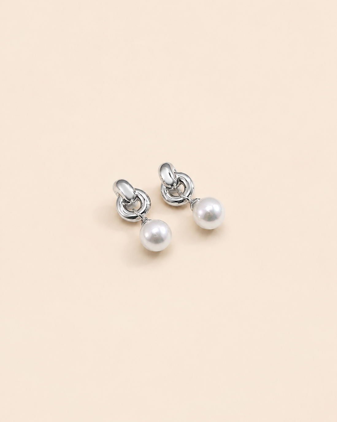NORA Pearl Earrings