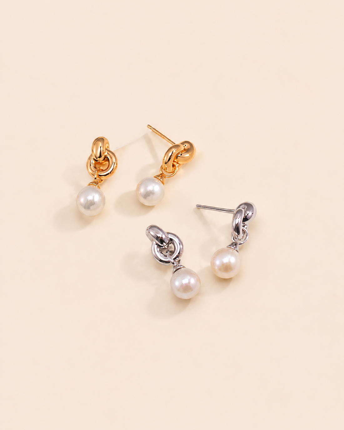 NORA Pearl Earrings