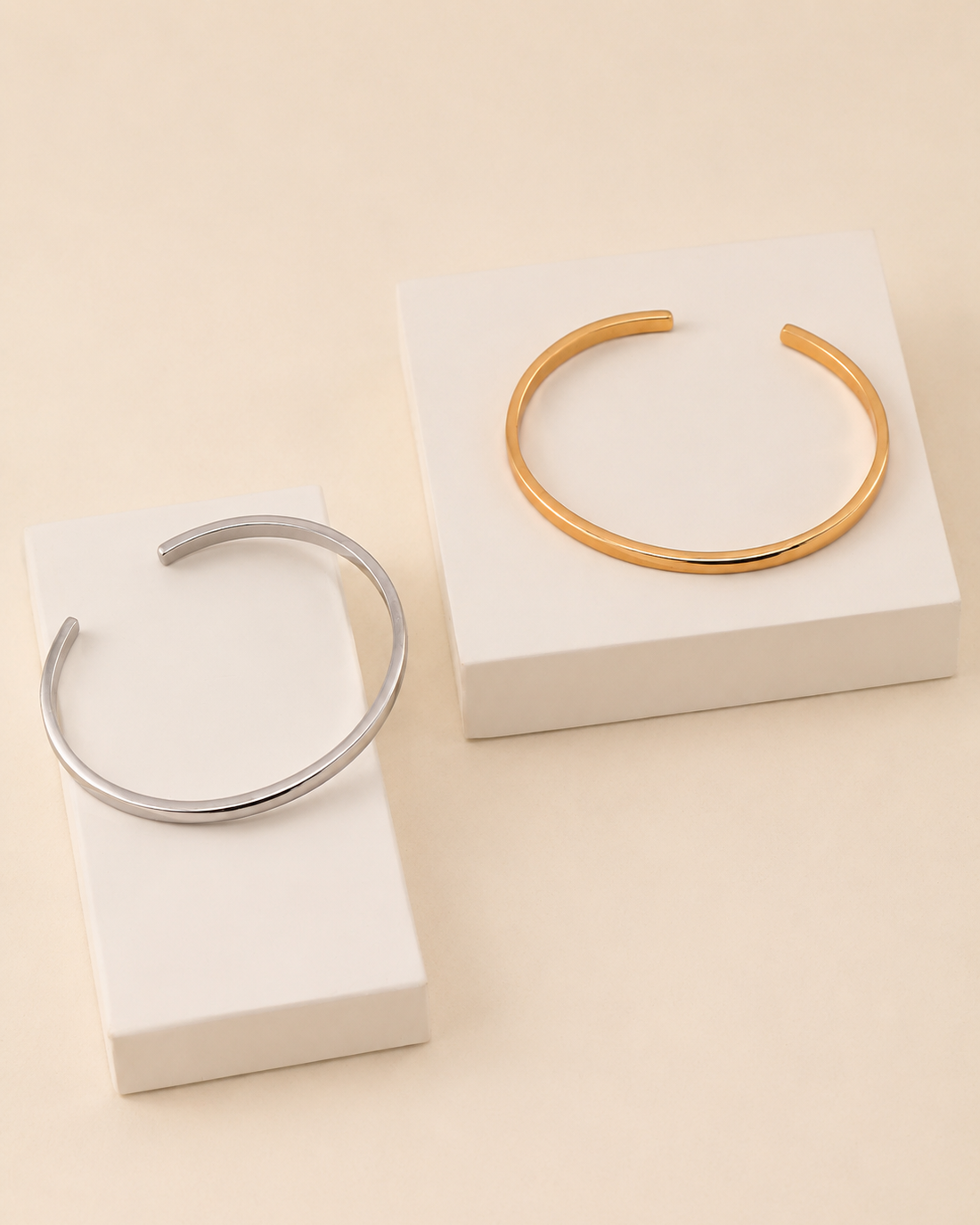 Silbernes poliertes Armband