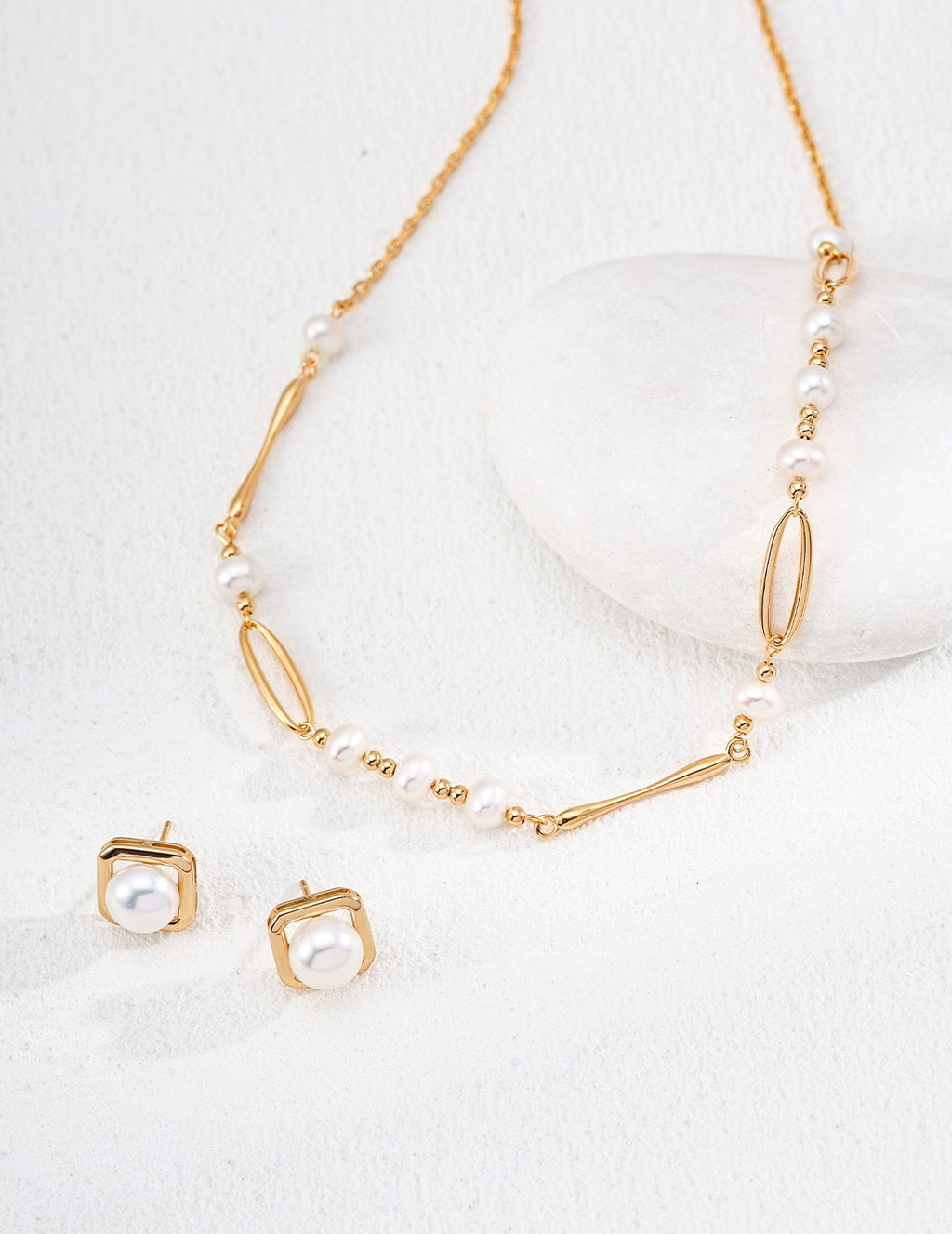 Natural Pearl Gold Chain Necklace | 18K Gold or 18k White Gold-Plated 925 Silver Dainty Pearl Choker