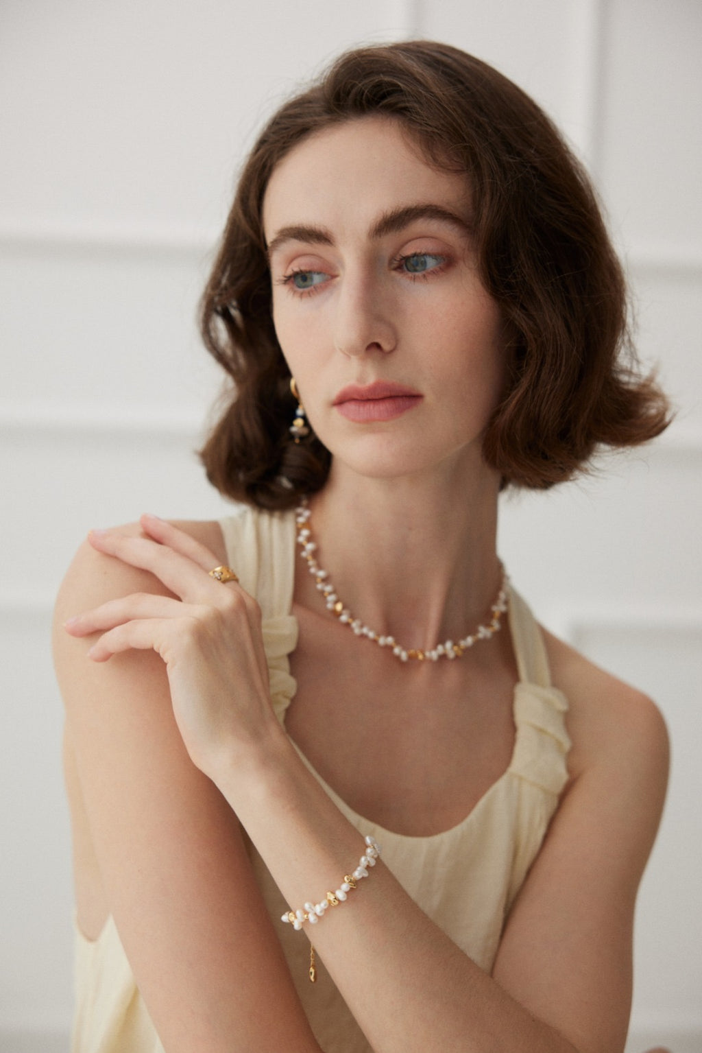 Gold and Natural Pearl Bracelet | Dainty Baroque Pearl Chain Bracelet for Women