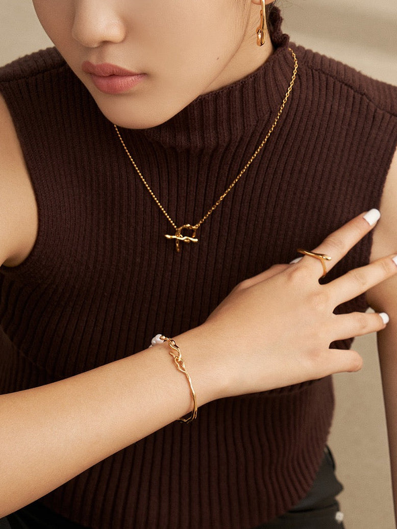 Wavy Pearl Bracelet – 18K Gold & 925 Silver with Natural Pearls