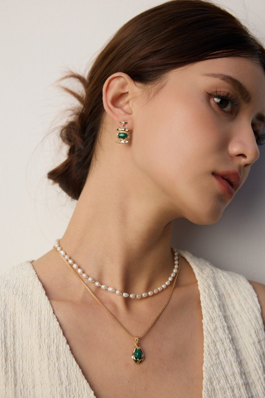 Minimalist Freshwater Pearl Choker — 18K Gold, 925 Sterling Silver