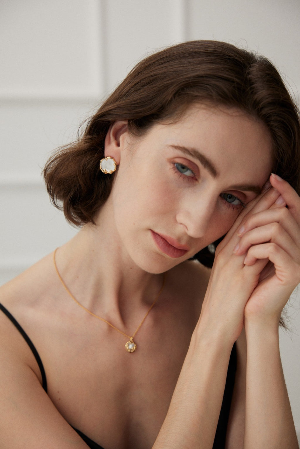 Pure Silver Minimalist Mother of Pearl Earrings