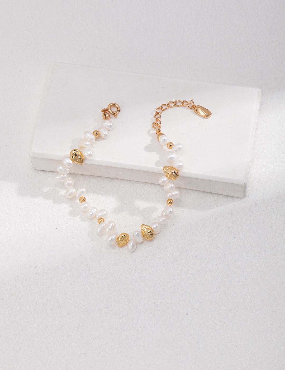 Gold and Natural Pearl Bracelet | Dainty Baroque Pearl Chain Bracelet for Women