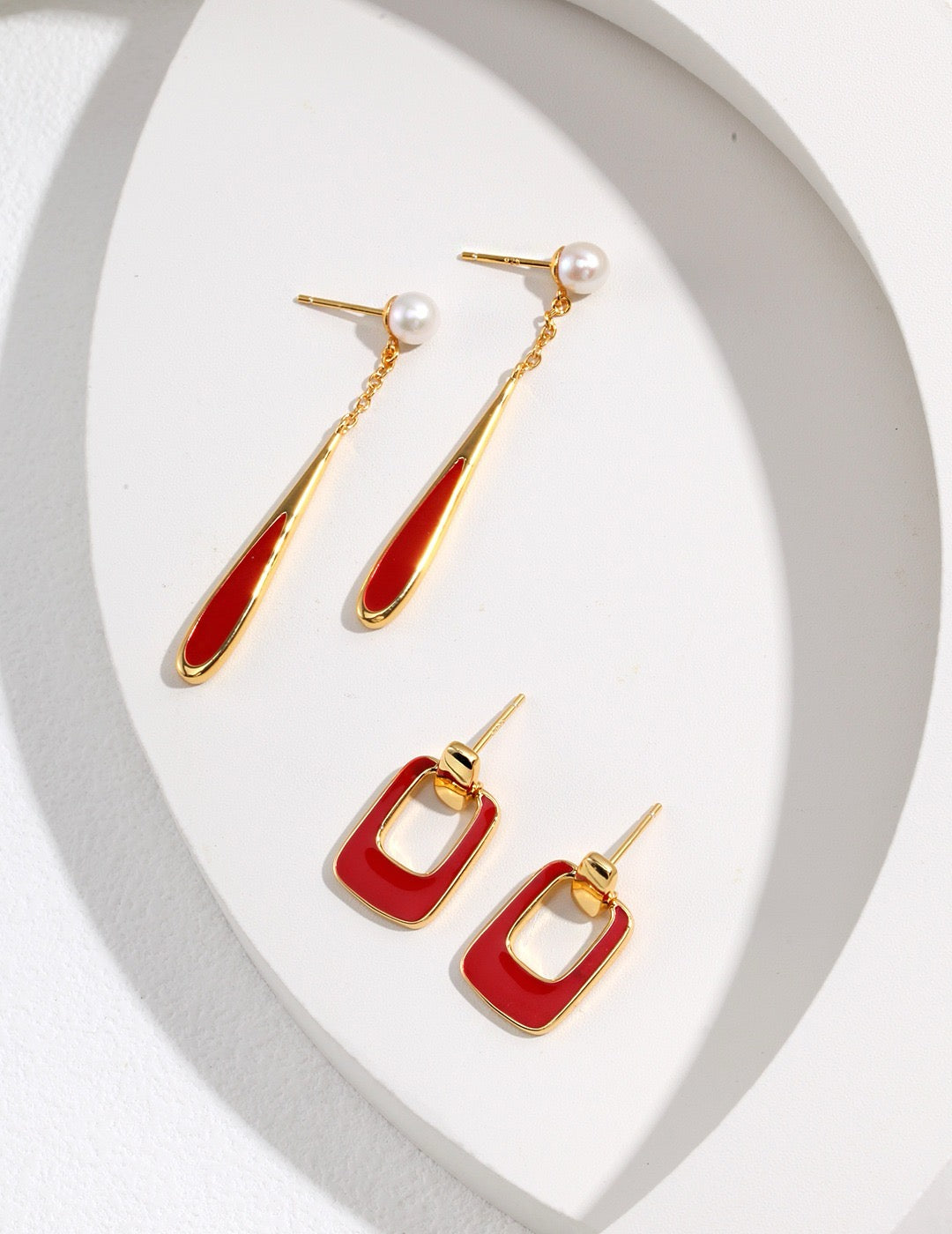 Red Drip Glaze Teardrop Earring