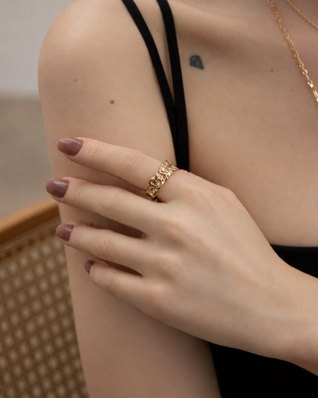 Close-up of the KissLotti Ripple Ring styled for everyday wear in thick 18K gold plated 925 sterling silver.